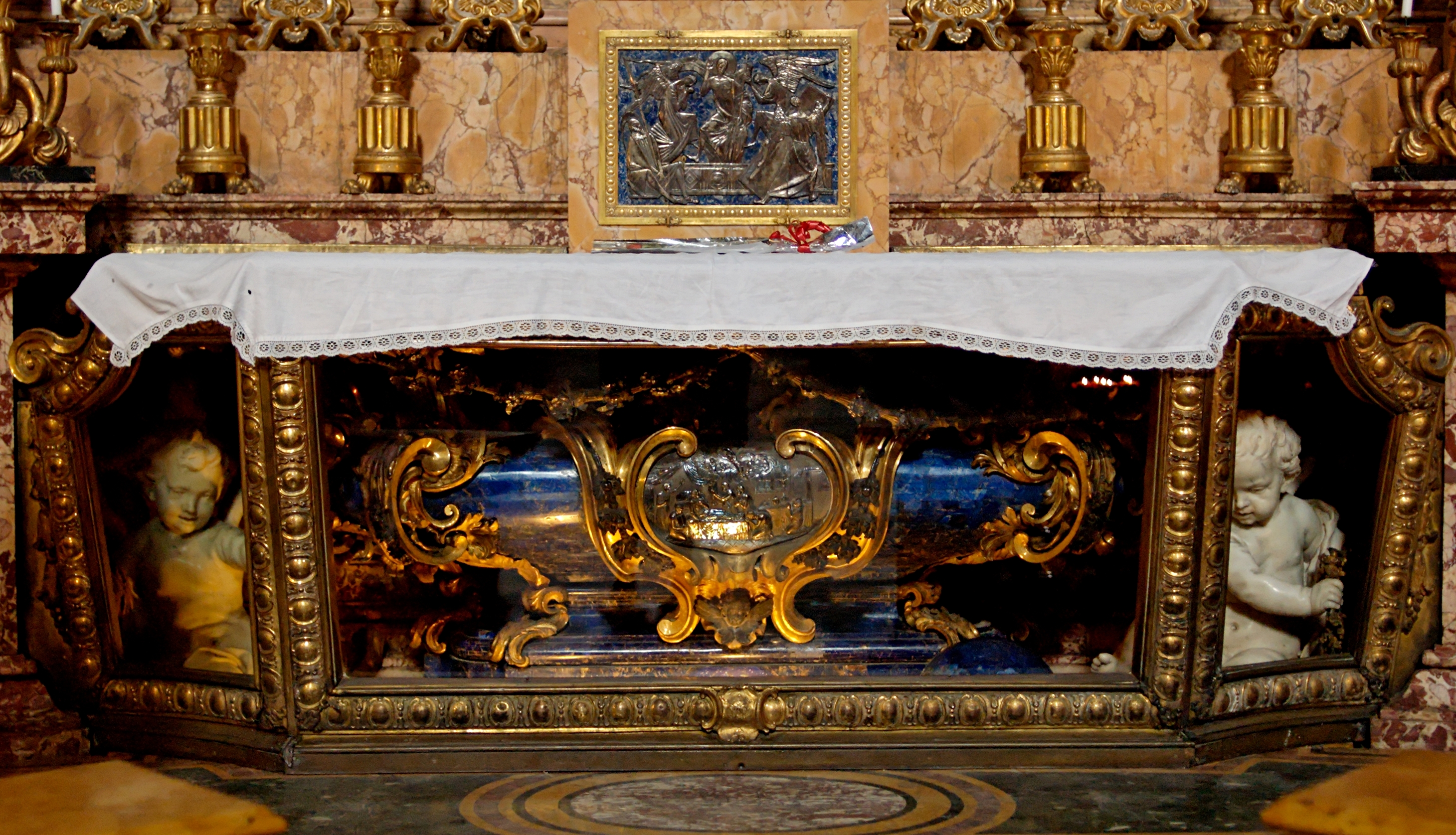 Tomb_Aloysius_Gonzaga_Sant_Ignazio