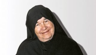 एक महत्वपूर्ण अनुग्रह मांगने के लिए मदर स्पेरान्ज़ा की नोवेना आज से शुरू हो रही है