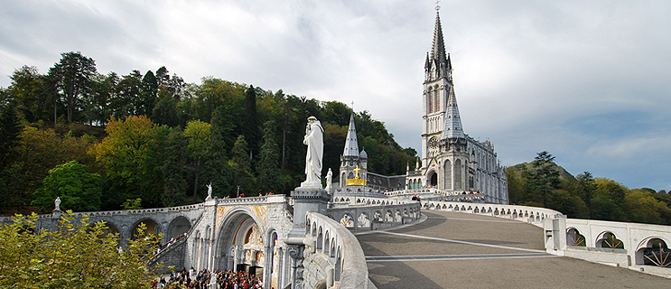 Lourdes oggi: la città dell’anima