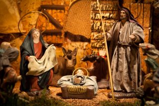 Библиските стихови за Божиќ