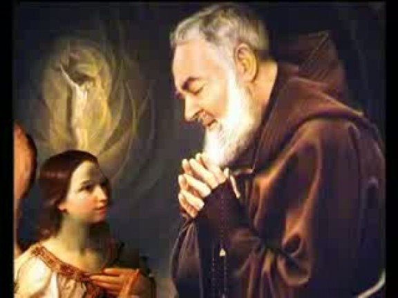 La oración que el Padre Pío recita todos los días al Ángel de la Guarda para pedirle ayuda.