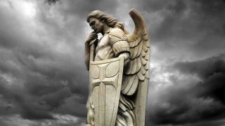 Nabożeństwo do aniołów i obietnice Świętego Michała Archanioła