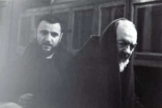 איבערגעגעבנקייט צו די הייליקע: די געדאַנק פון Padre Pio הייַנט 26 סעפטעמבער