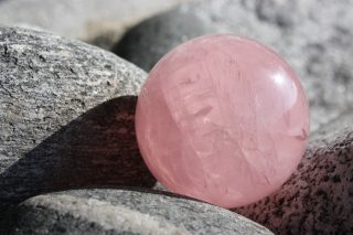 Meditación de cuarzo rosa