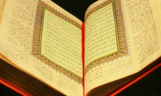 De koran: het heilige boek van de islam
