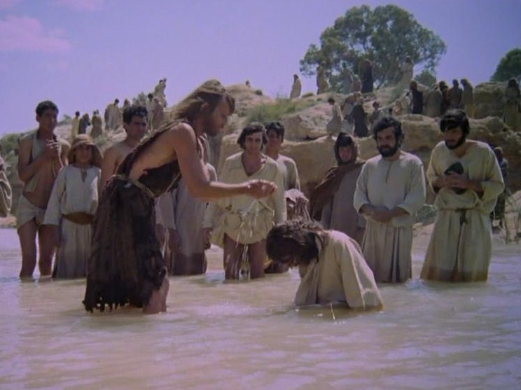 Biblija: Ar reikalingas krikštas išganymui?
