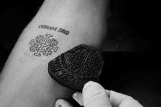 Quid dicam de hoc quod primo ecclesiam tattoos?