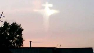 Video: visible la cruz de Cristo en el cielo. No edición de video