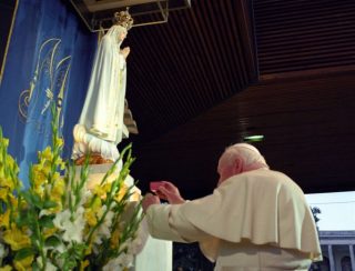 فاطمه ، پاپ سینټ جان پاول II او د خدای روزي