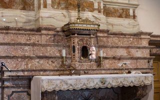 Apparso il volto di Padre Pio nella Chiesetta di San Giovanni Rotondo