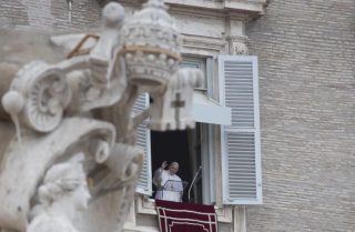 Papa Francis anatoa msaada kwa wahamiaji na kukomesha mapigano nchini Libya