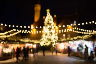 Pompeya: evitan las luces navideñas y dan cien mil euros a familias en dificultad