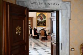Rada pro inkluzivní kapitalismus zahájila partnerství s Vatikánem
