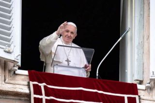 Papa Francis: Xristian sevinci asan deyil, amma İsa ilə mümkündür