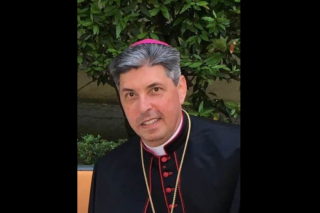 L'enviat papal va a Armènia després de la guerra que va durar 44 dies