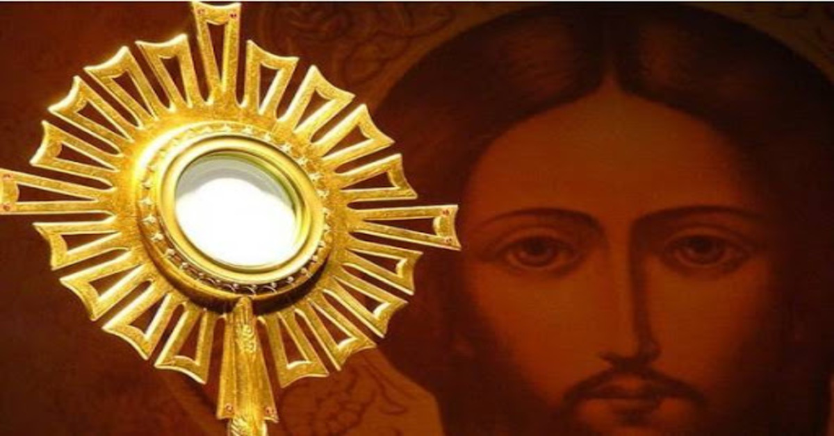 Eucharist monstrance