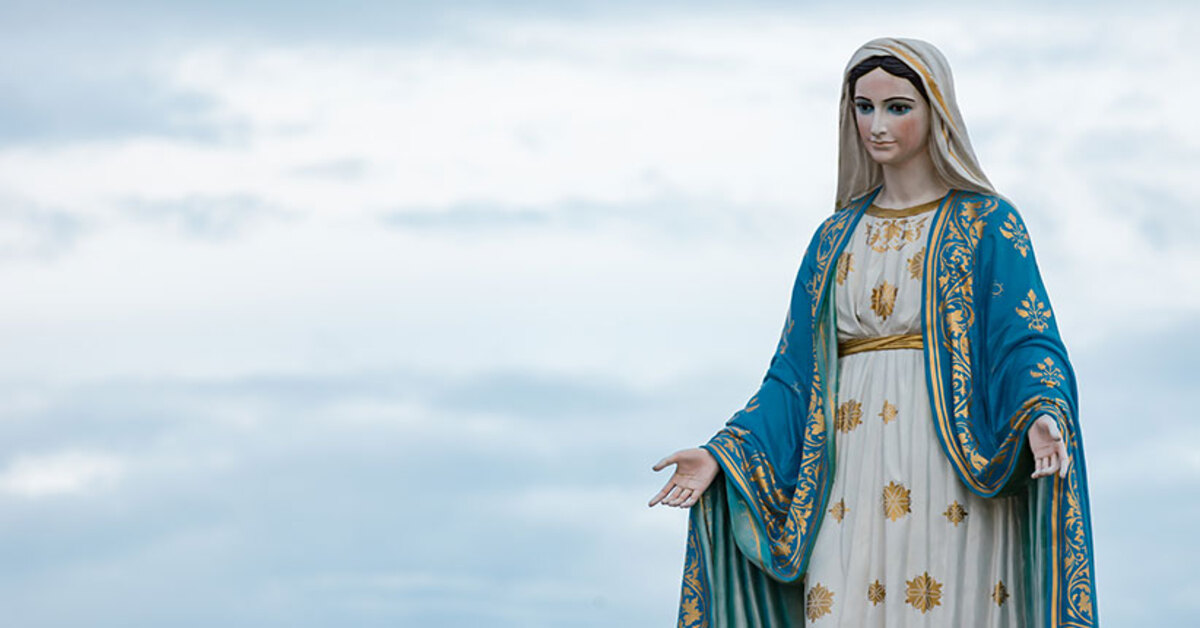 फिलीपींस में चिल्लाया चमत्कार, रोती है मैडोना की मूर्ति (अप्रकाशित तस्वीरें)