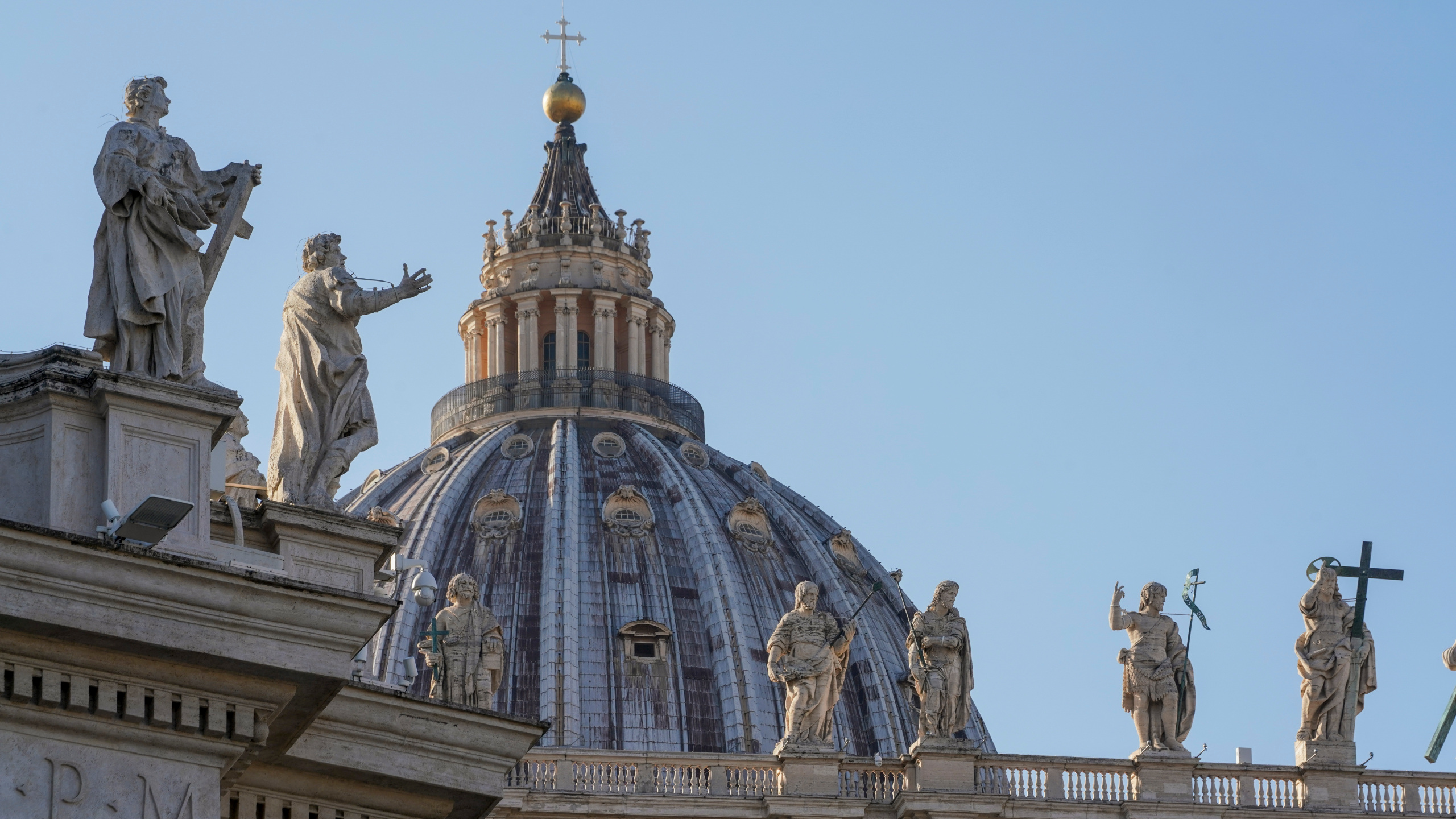 Vaticano: recortes no gasto para non reducir empregos