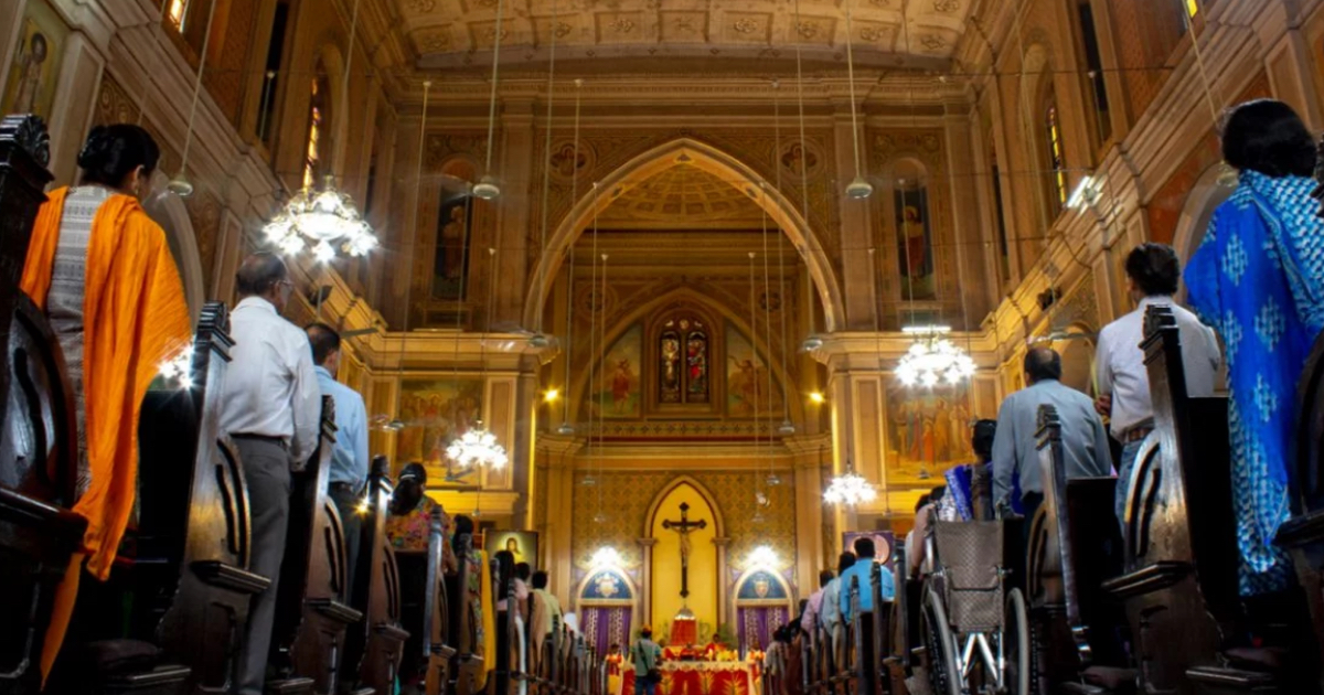 ہندو مذہب ترک کرنے کے الزام میں 12 عیسائی گرفتار