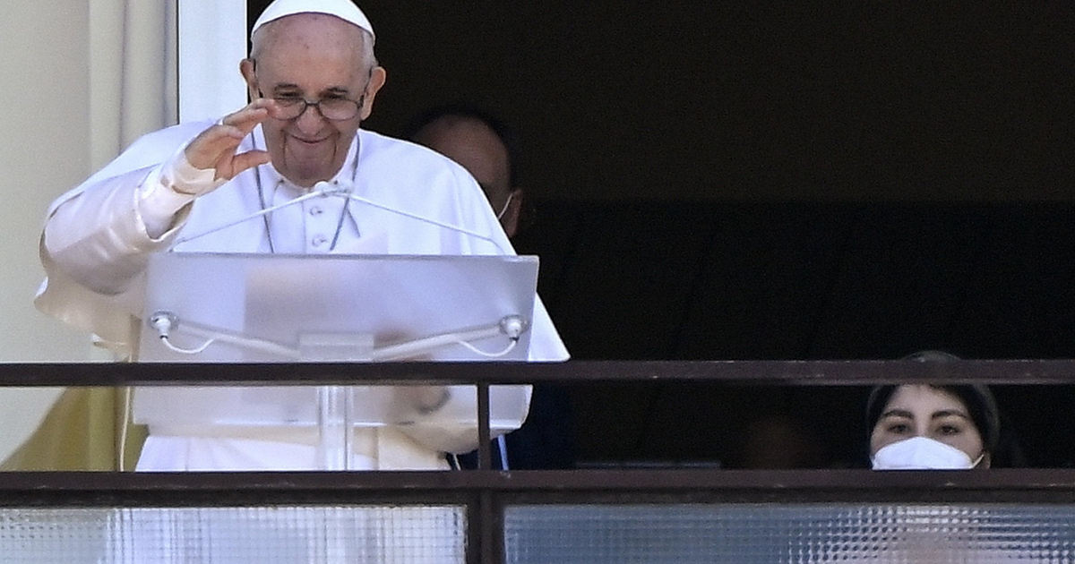 Pope Francis ti gba agbara lati Gemelli Polyclinic ni Rome