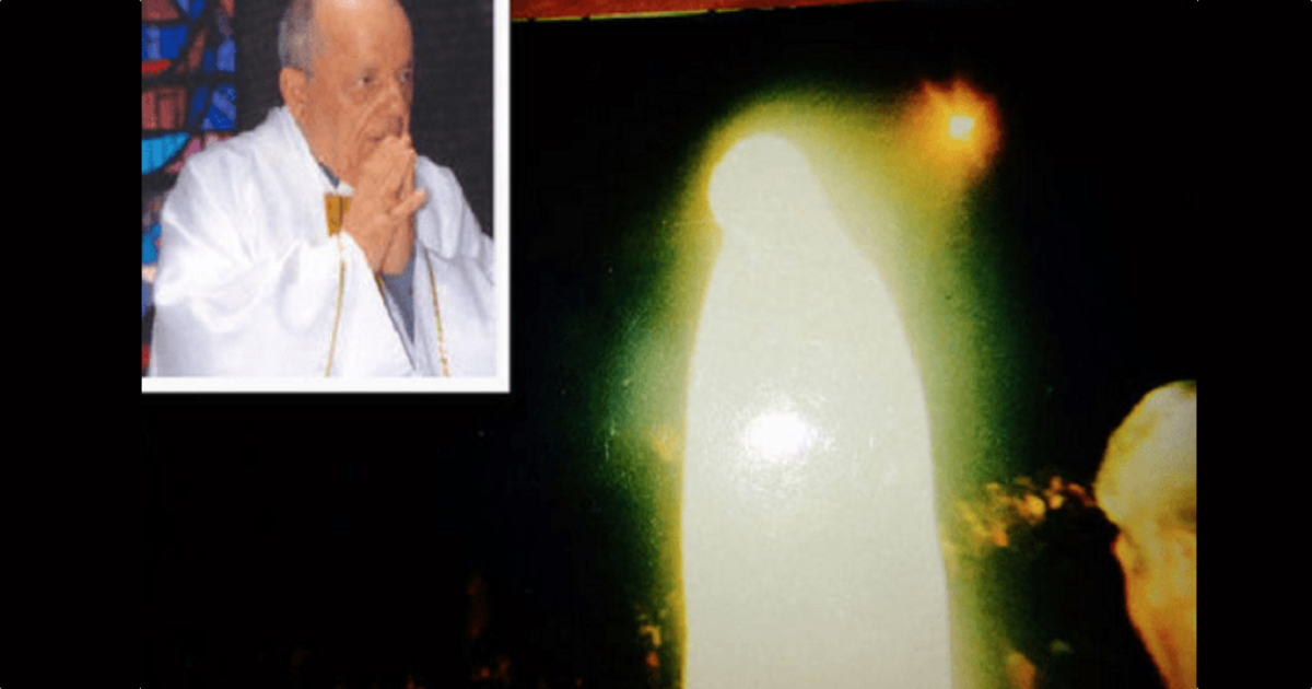 The Virgin Mary 'appears' to a crowd of thousands of people, the PHOTO of the incredible phenomenon