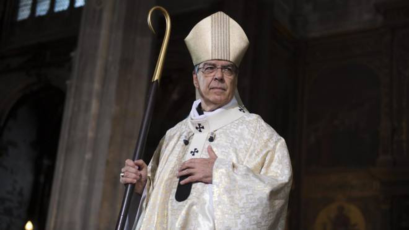Presunta storia d’amore, si dimette l’arcivescovo di Parigi, le sue parole