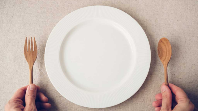 празна чинија