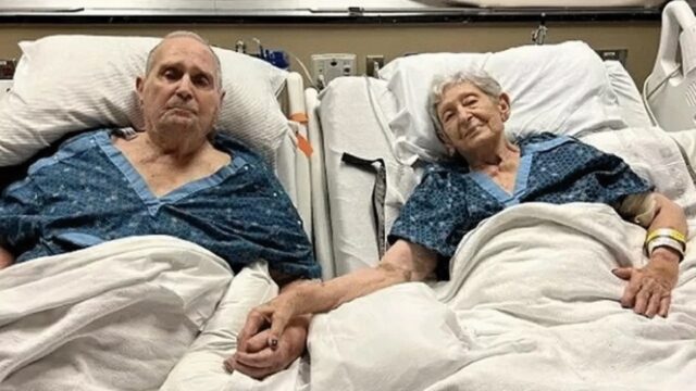 Вместе вот уже 69 лет они разделяют свои последние дни в больнице.
