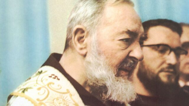 Pio atya, a szentségek felfüggesztésétől az egyházi rehabilitációig, a szentség felé vezető út