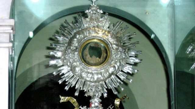 Eucharistický zázrak Lanciano je viditeľný a trvalý zázrak