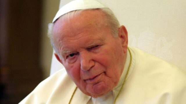 El Papa Joan Pau II el "Sant immediatament" el Papa dels registres