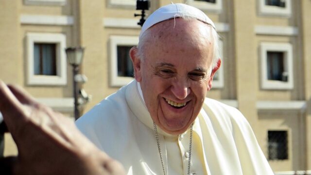 За Папата сексуалното задоволство е дар од Бога
