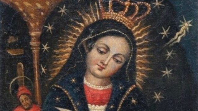 Virgin Mary ၏ရုပ်ပုံကို လူတိုင်းမြင်နိုင်သော်လည်း လက်တွေ့တွင် နယ်ပယ်မှာ ဗလာဖြစ်နေသည် (အာဂျင်တီးနားရှိ Madonna ၏ပုံပန်းသဏ္ဍာန်)