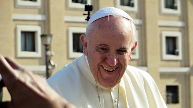 Paus Franciscus: de ondeugden die leiden tot haat, afgunst en ijdelheid
