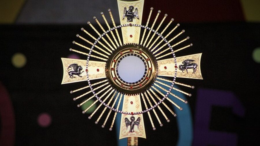 Prayer to be recited during Eucharistic adoration